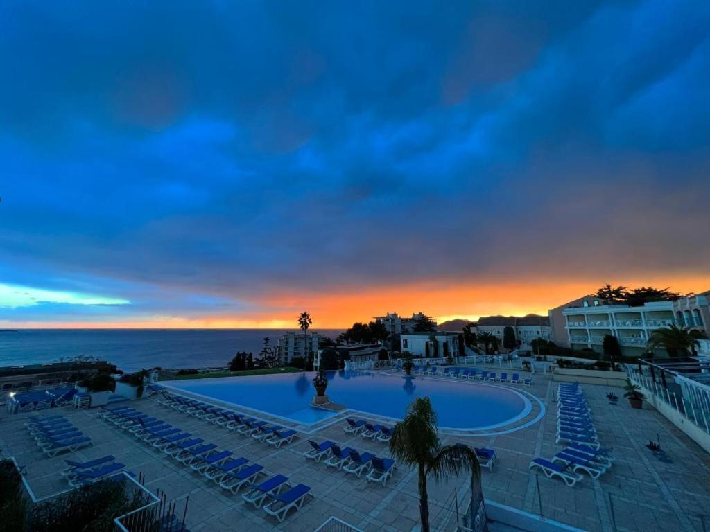 Holiday Paradise Cannes Dış mekan fotoğraf
